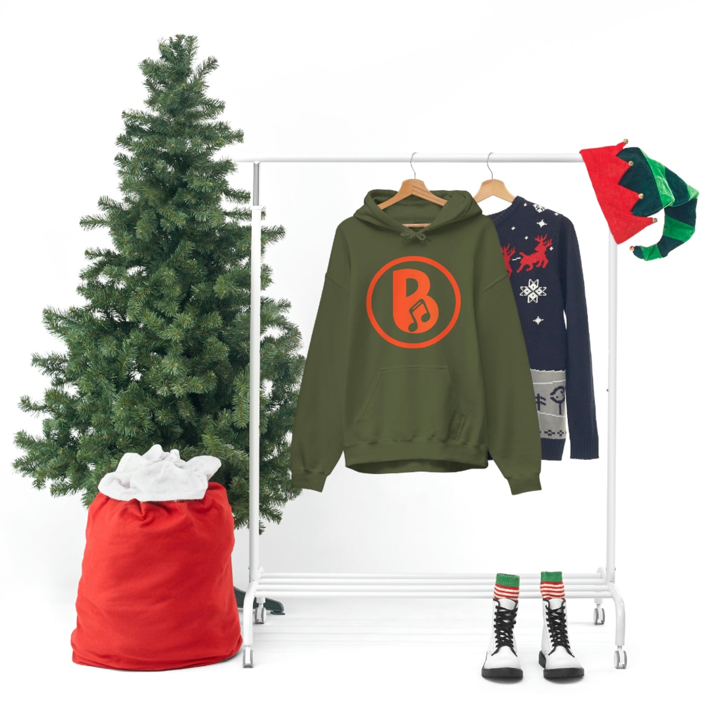 Banski B Logo Heavy Blend™ Hooded Sweatshirt